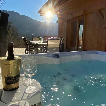 Chalet Chalet****luxe Sauna & Le Champenois *